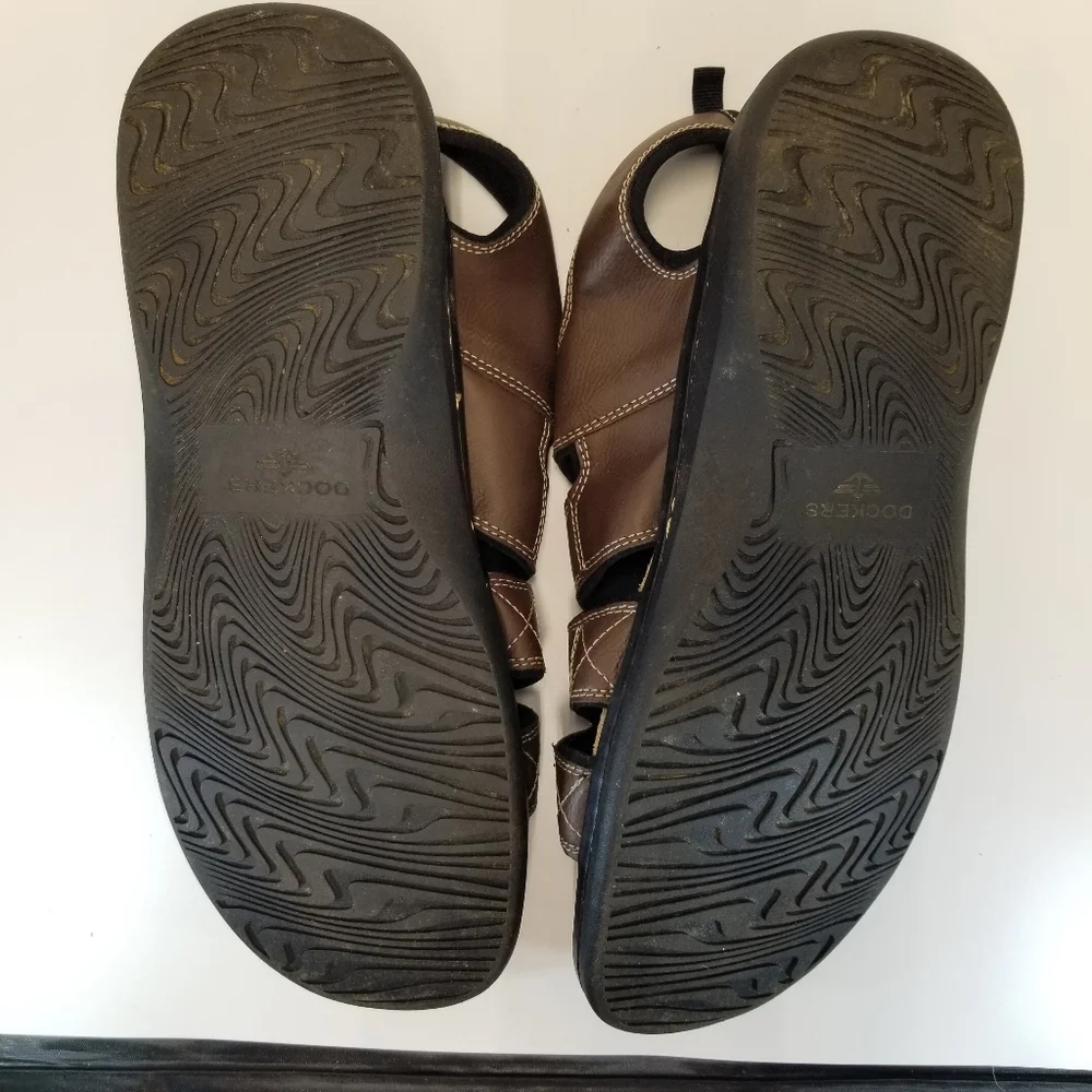 Dockers Searose Mens Size 13M Brown Faux Leather Fisherman Sandal Memory Foam